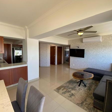 A Pie De Playa Con Alberca Jacuzzi Vista Al Mar Apartment Mazatlan Exterior photo